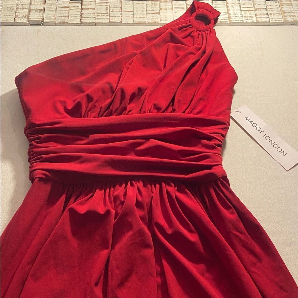 Maggy London Vibrant Scarlet Red one shoulder Dress ladies size 4